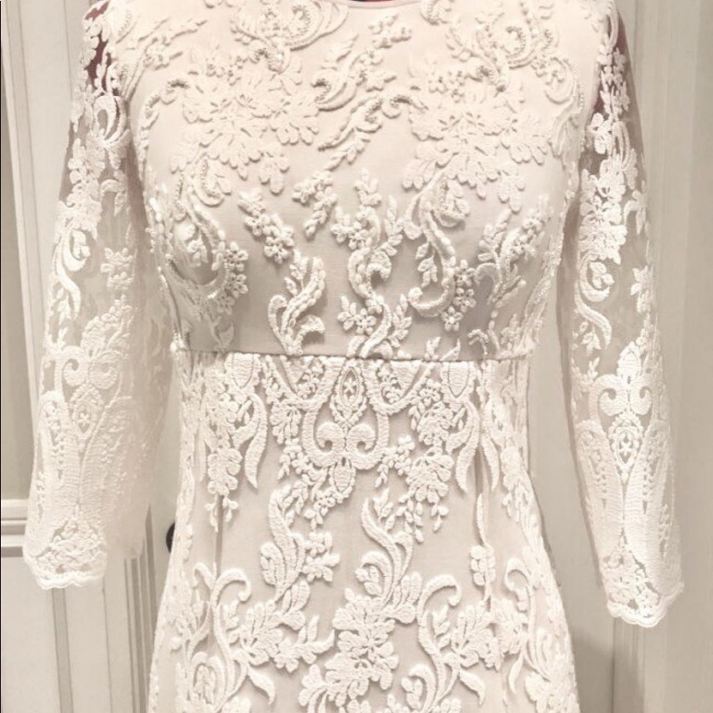 Wedding lace dress 3/4 sleeve BRAND NEW